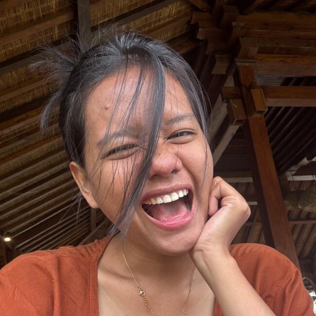 Babysitter in Auckland: Iqsy