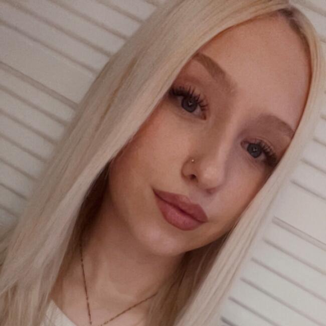 Babysitter in Chaumont-Gistoux: Angelina