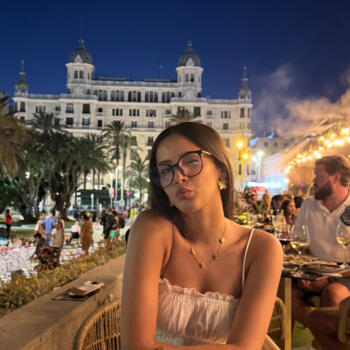 Babysitter in Montpellier: Dania