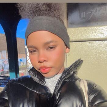 Babysitter in Brooklyn: Destiny