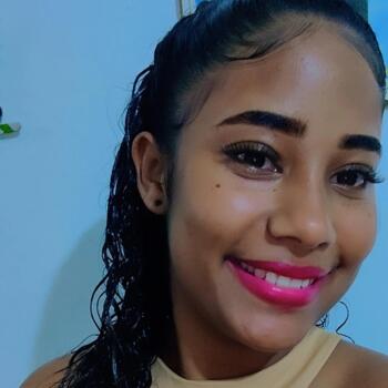 Niñera en Imbert: Genesis