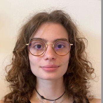 Babysitter in Ixelles-Elsene: Mélisande