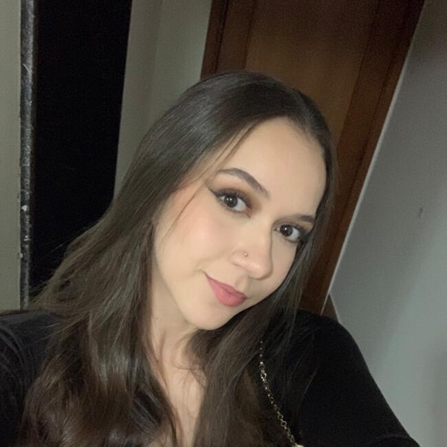 Babysitter in Uberaba: Mariana
