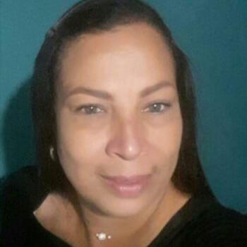 Babysitter in Colina: Yaleydis