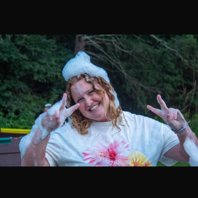 Babysitter in Nairne: Lauren