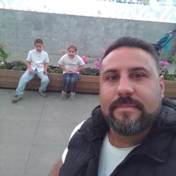 Δουλειά για babysitter στην περιοχή Σεβίλλη: δουλειά φύλαξης παιδιών Jesus