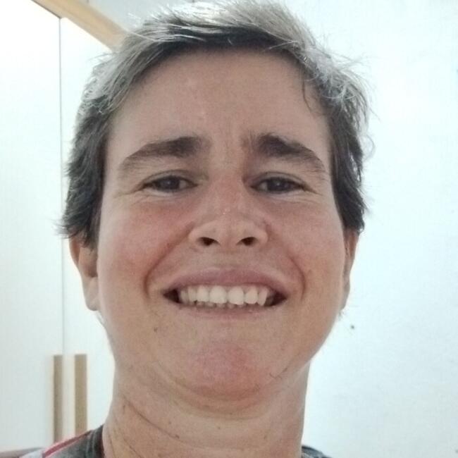 Babysitter in Recife: Livia