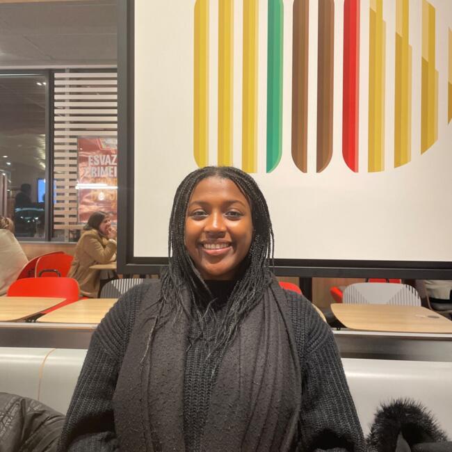 Babysitter em Setúbal: Nádia