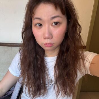 Babysitter in Singapore: Wei