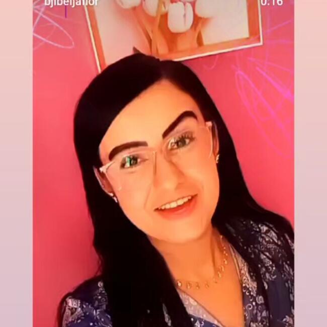 Babysitter in Palmas: Jessica