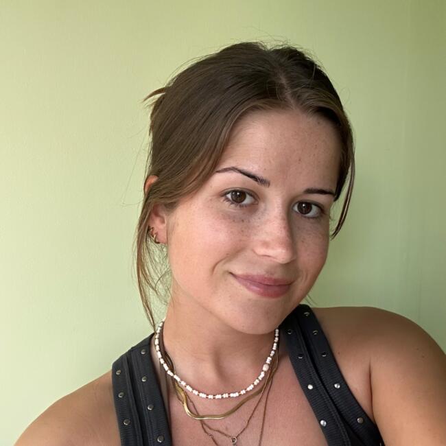 Babysitter in Nice: Amelie