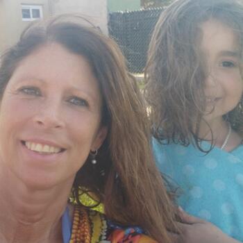 Niñera en Roldán: Vanina