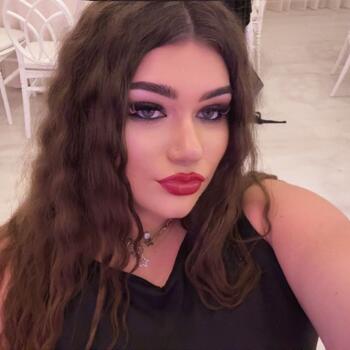 Babysitter in Galati: Maria