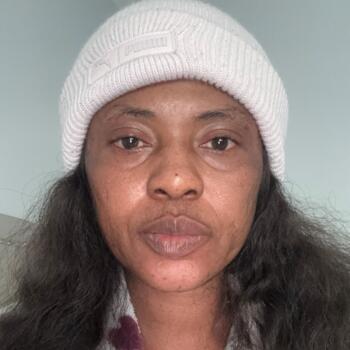 Babysitter in Brampton: Muinat