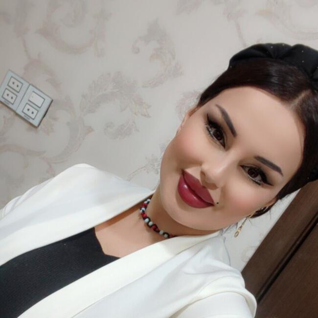 Babysitter in Baku: Reqsane