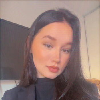 Babysitter in Grasse: Jenifer