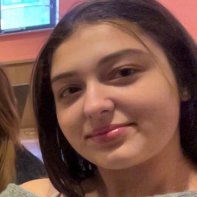 Babysitter in Greenford: Maria-Alexandra