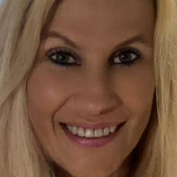 Babysitter in Basingstoke: Samantha