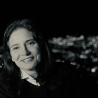 Helena Caires