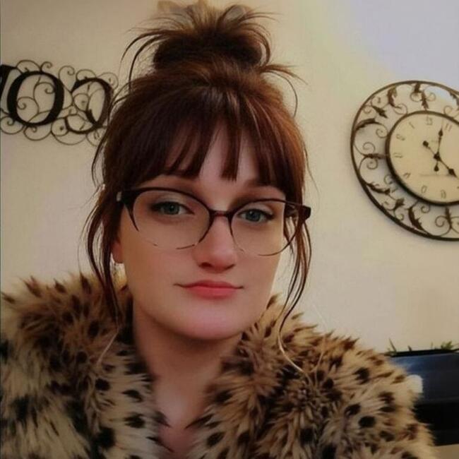 Babysitter in North Las Vegas: Bayjan