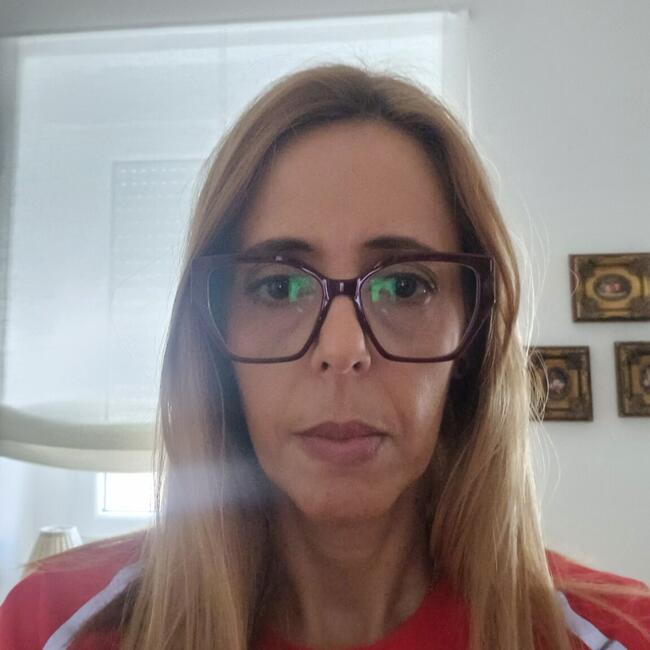 Babysitter in Amadora: Cláudia