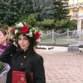 Babysitter in Naples: Sara