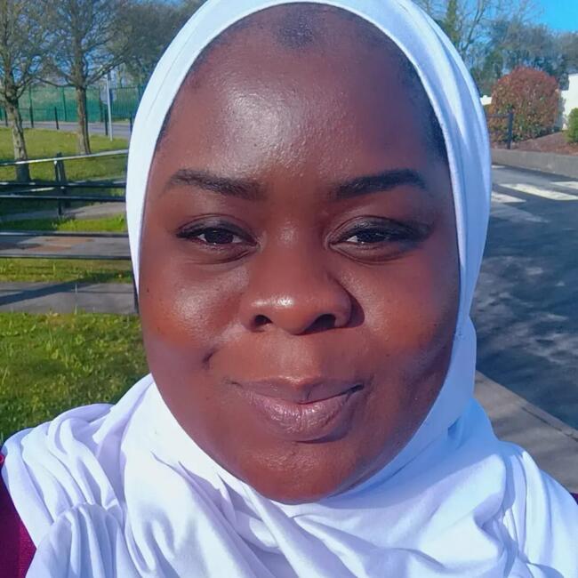 Babysitter in Athlone: Hajarah