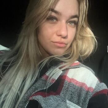 Babysitter em Almada: Анна