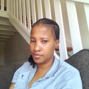 Nanny Johannesburg: Lineo