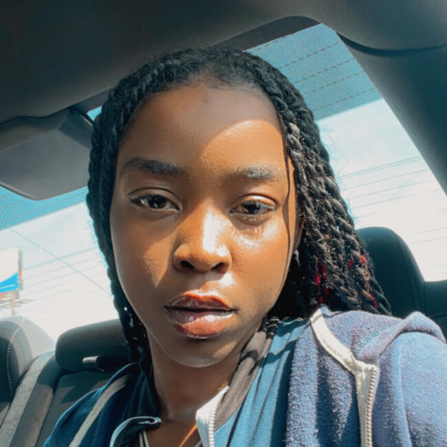 Babysitter in Detroit: Jania