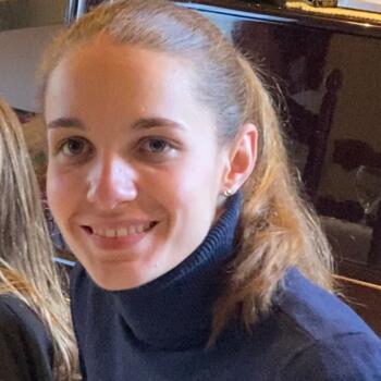 Baby-sitter Merelbeke: Julie