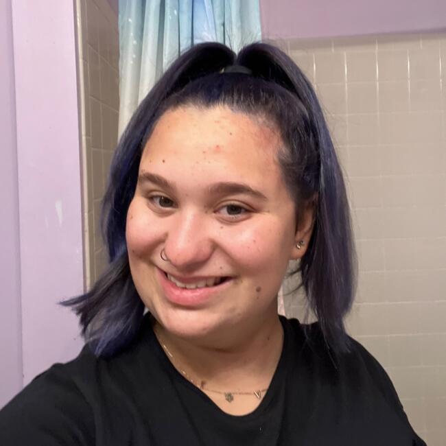 Babysitter in Manassas: Shayna