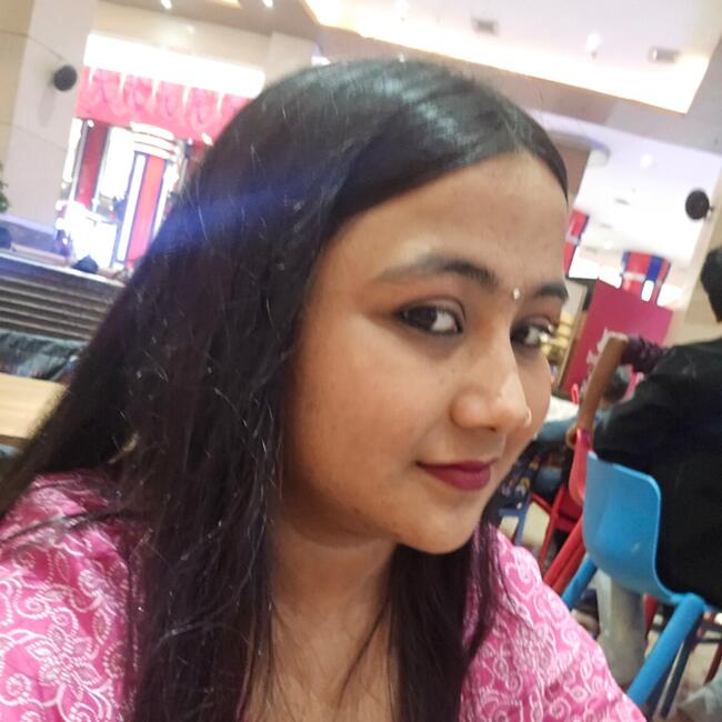 Babysitter in Mumbai: Simran