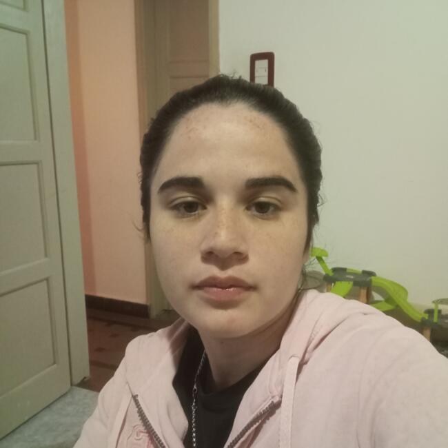 Babysitter in Santa Fe: Candela Estefanía