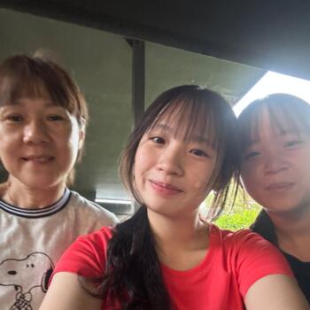 Parent Singapore: Kim