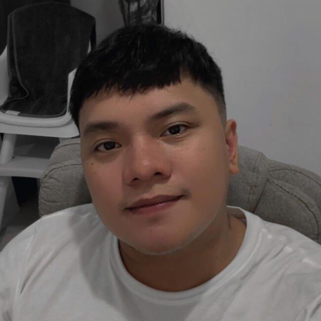 Babysitter in Amsterdam: Dominic John