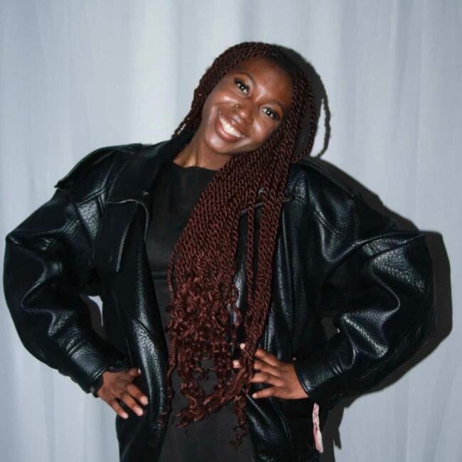 Babysitter in Colombes: Victoria