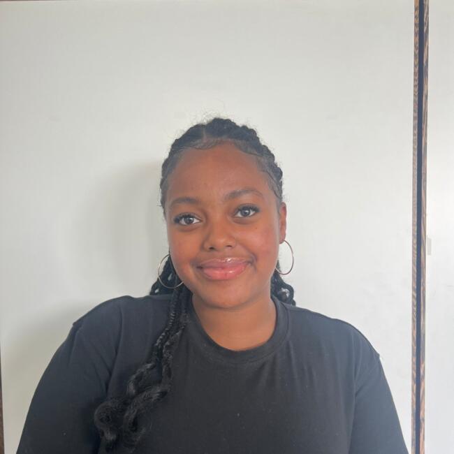 Babysitter in Ranst: Laura