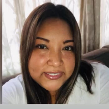 Canguro en Linares: Johana