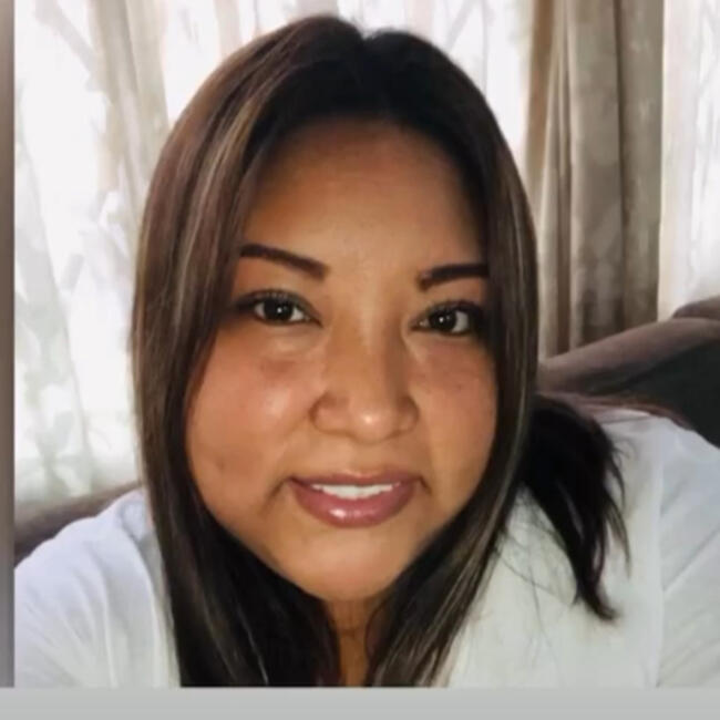 Canguro en Linares: Johana