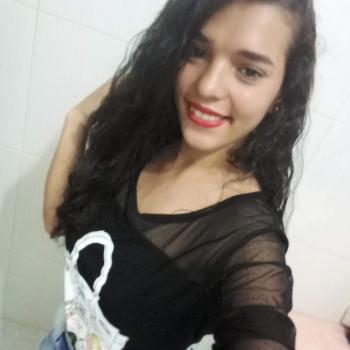 Babysitter Aracaju: Mikaele