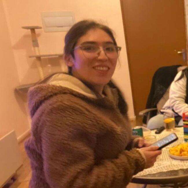 Babysitter in Yerbas Buenas: Javiera
