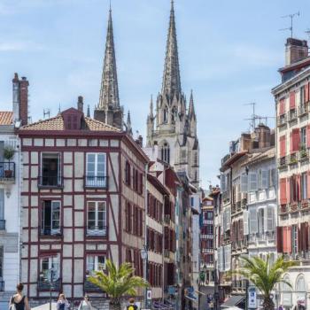 Baby-sitter in Bayonne: Marine