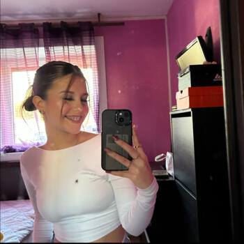 Babysitter in Saint-Paul-lès-Dax: Melany