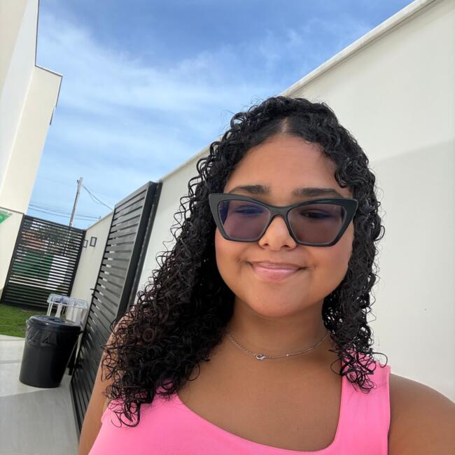 Babysitter in Rio das Ostras: Ana luisa Baby-sitter