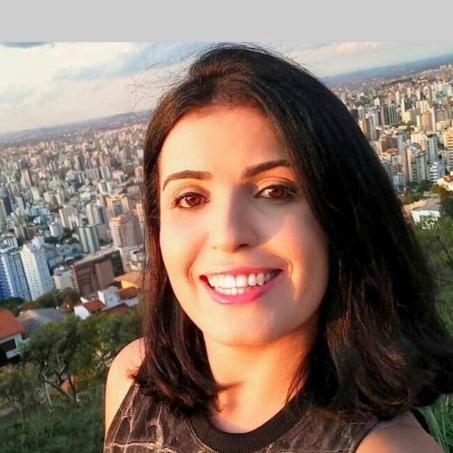 Babysitter in Pará de Minas: Leandra