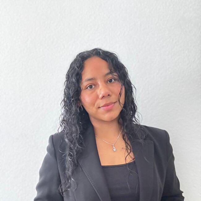 Babysitter in Genf: Emely