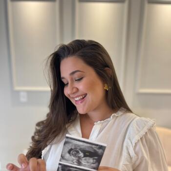 Emprego de babá em Goiânia: emprego de babá Priscila