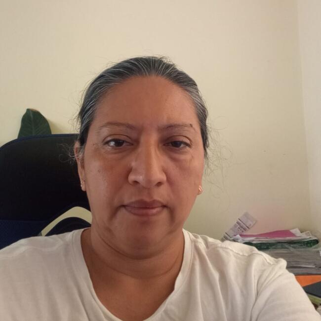 Babysitter in Santiago de Cali: SANDRA