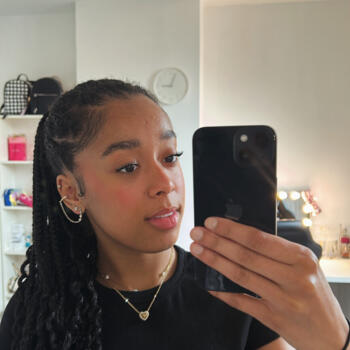 Babysitter in Herstal: Chelsey